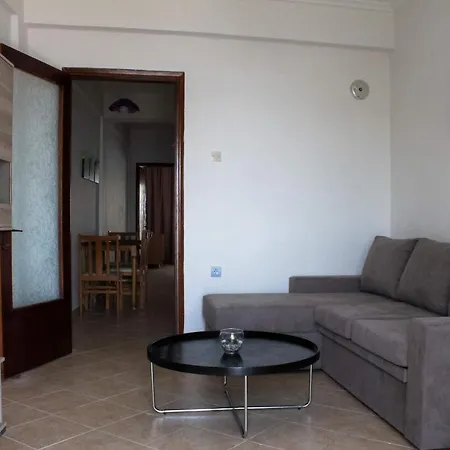 Vicky's Sea View Апартаменты Неа-Перамос